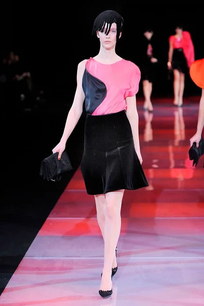 Look 37